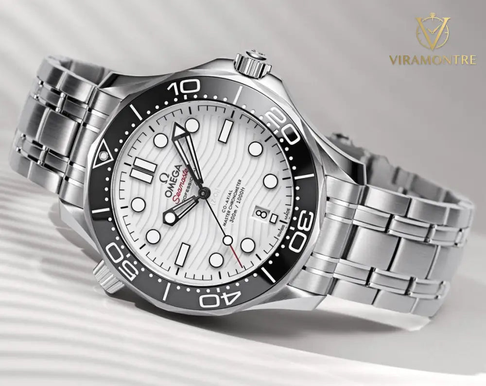 MONTRE OMEGA SEAMASTER DIVER 300M CO-AXIAL MASTER CHRONOMETER 42 MM