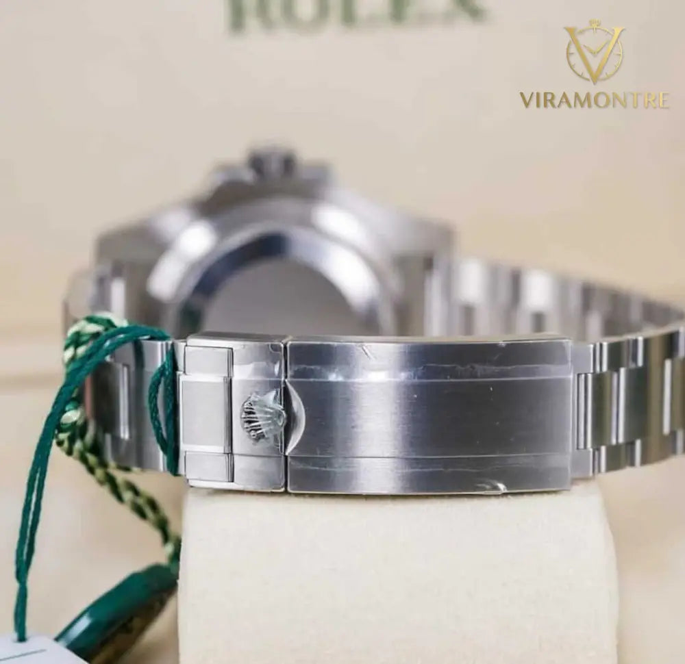 Montre RLX Submariner Vert ’Hulk’ 116610LV Pour Homme