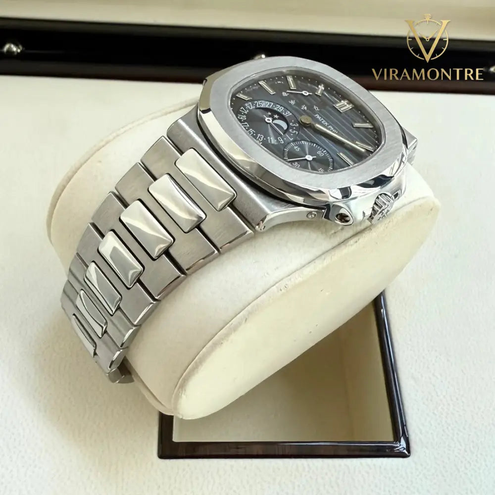 Patek Philippe Nautilus - Mouvement Suisse